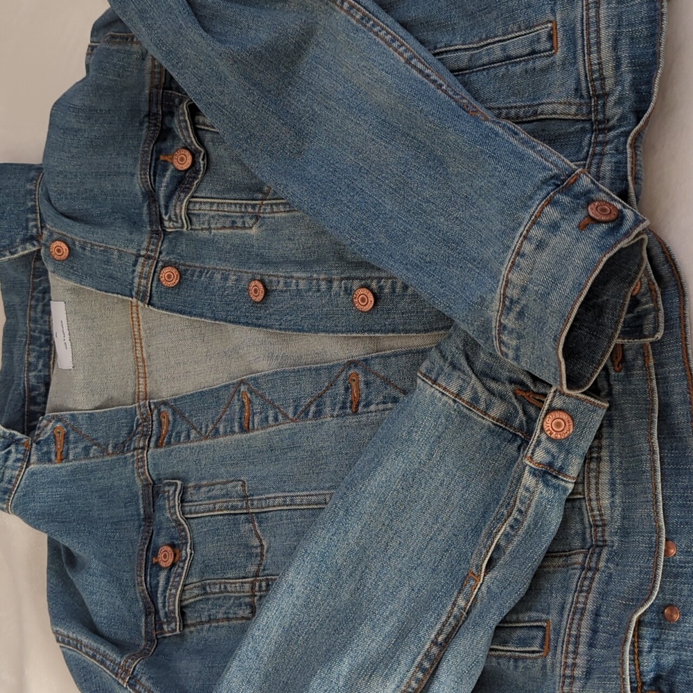 Old Navy  jean jacket